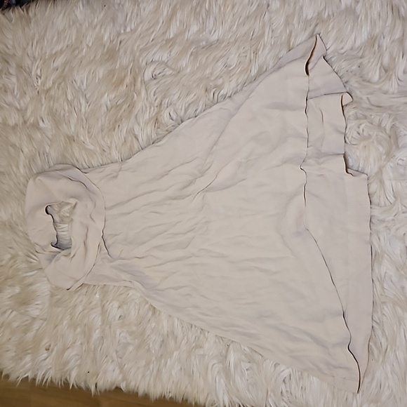 Self Tops - Self Beige High-Neck Open Back Tank Top – Size Medium